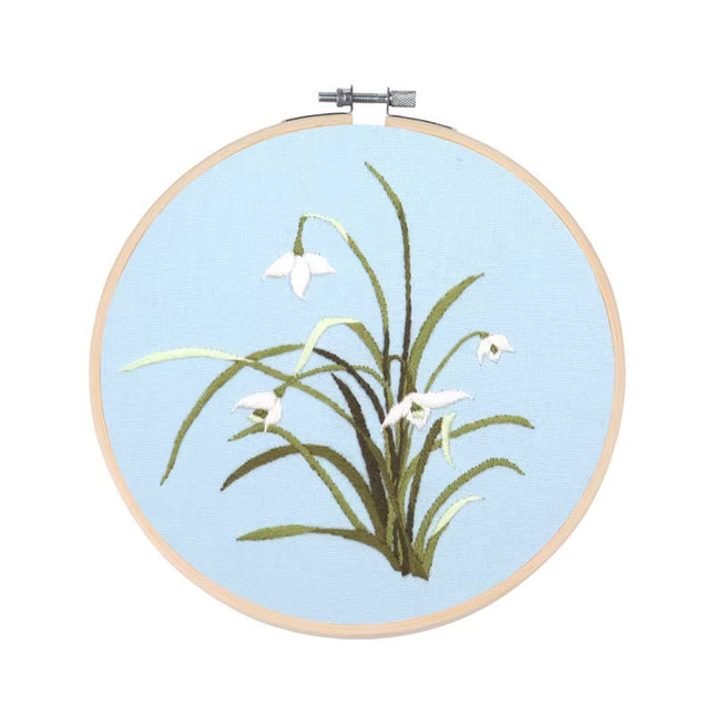 Flower Embroidery Kit for Beginners with Pattern and Instructions Cross Stitch Kits Threads and Needles