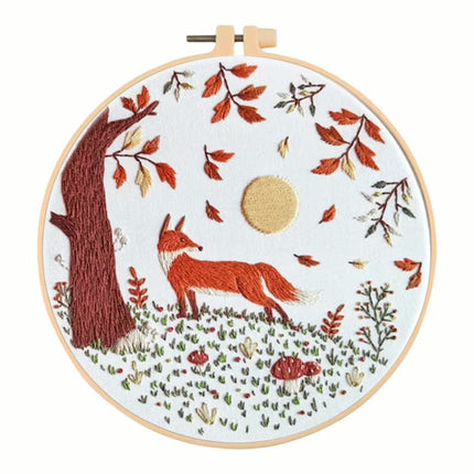 Cute Animal Handmade Embroidery Kit with Pattern Cotton Threads Needles Hoop Handmade Sewing Art Craft Kit for Mom Grandma